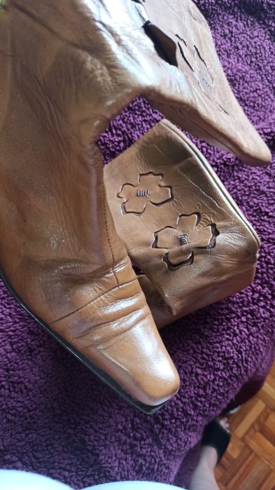 Bota senhora pele, fabrico portugues, muito originais