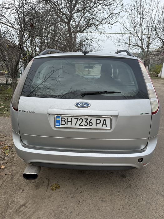 Продам Форд Фокус 1.8 бензин