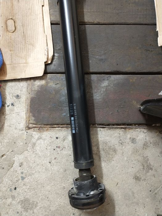 Wał napędowy E61 BMW Xdrive 3.0d  231 KM