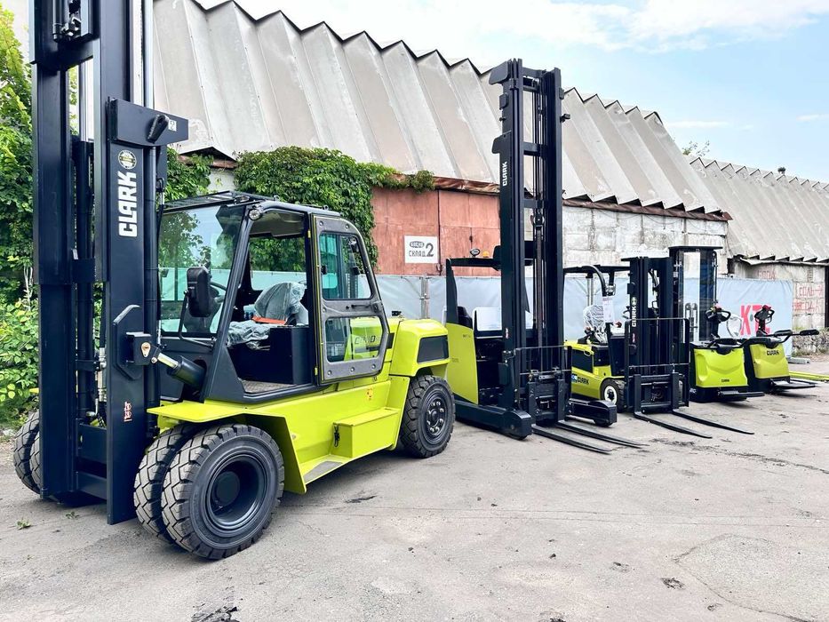 Дизельний навантажувач CLARK C 70 D  з ротатором + позиціонером вил