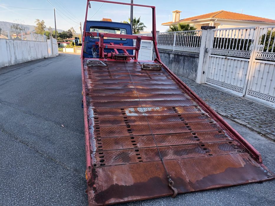 Iveco Daily com Estrado Rebaixável | 5.000 €