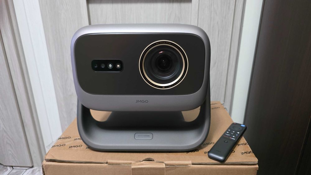 Projektor Jmgo N3 Ultimate 4K 5800 Ansi  Google TV + Stojak Jmgo