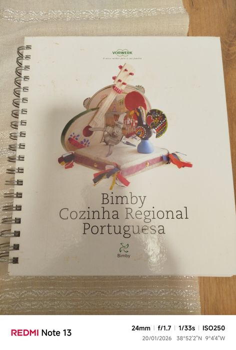 Livro da Bimby com receitas regionais portuguesa