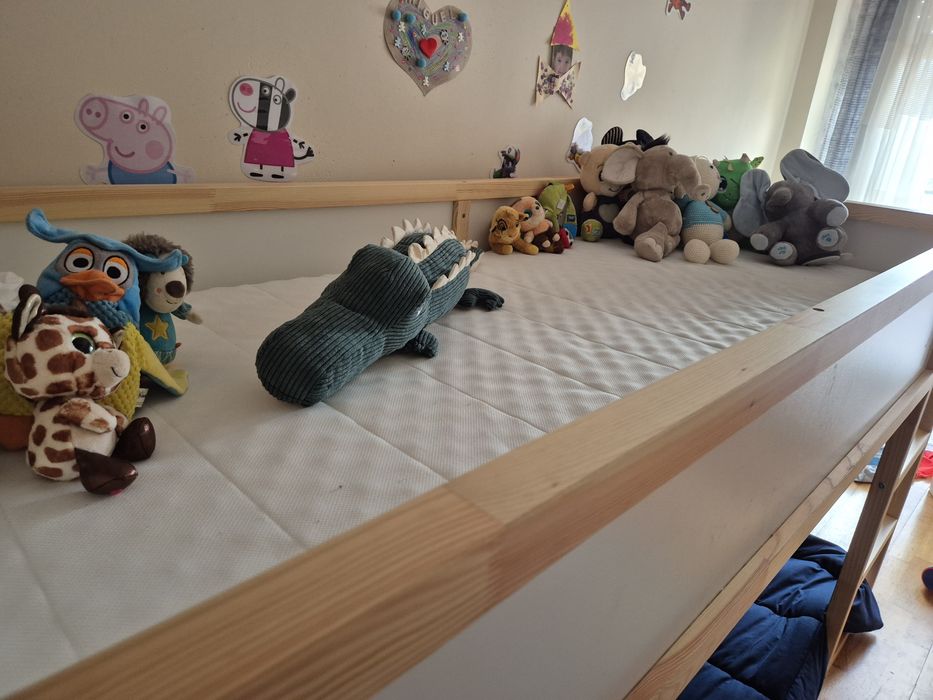 Cama beliche kura ikea