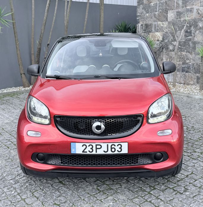 Smart ForFour Passion 900 Turbo Ano 2015 ( Tecto Panoramico GPS )