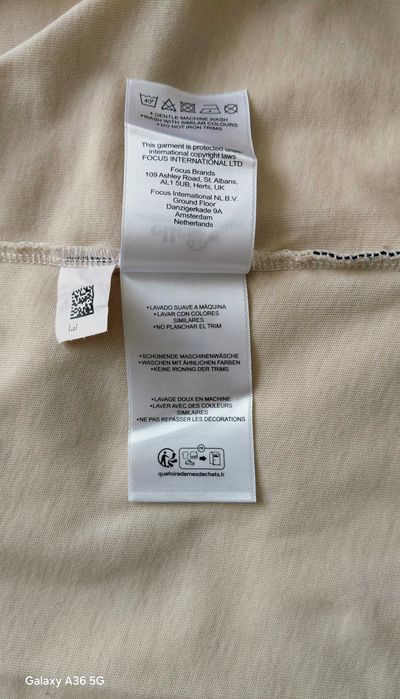 Męska śliczna koszulka Ellesse.