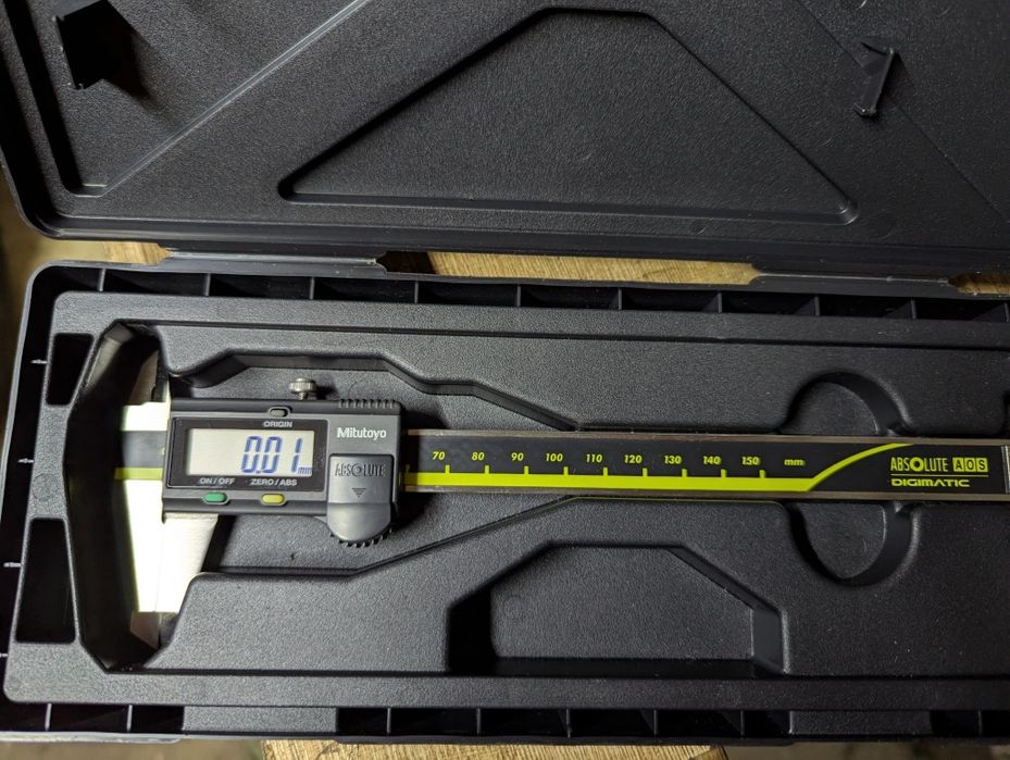 Suwmiarka Mitutoyo 0-150