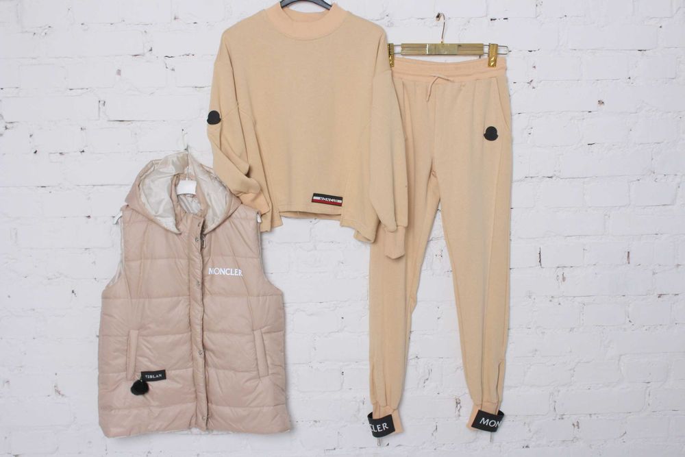 MONC komplet stylizowany 3 sztuki spodnie, bluza-dres + kamizelka r.M