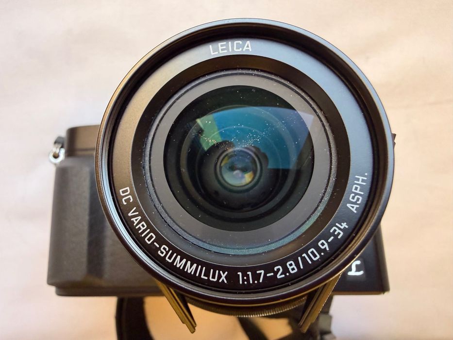 Panasonic Lumix DMC-LX100 com objetiva Leica e vídeo 4K