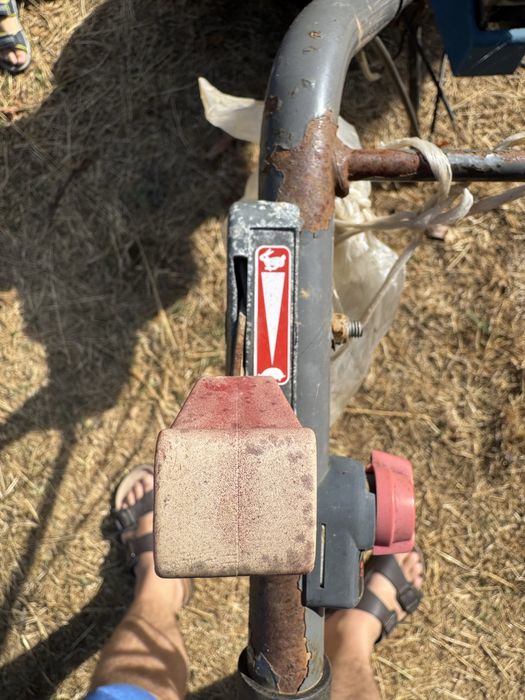 Moto cultivador /enchada