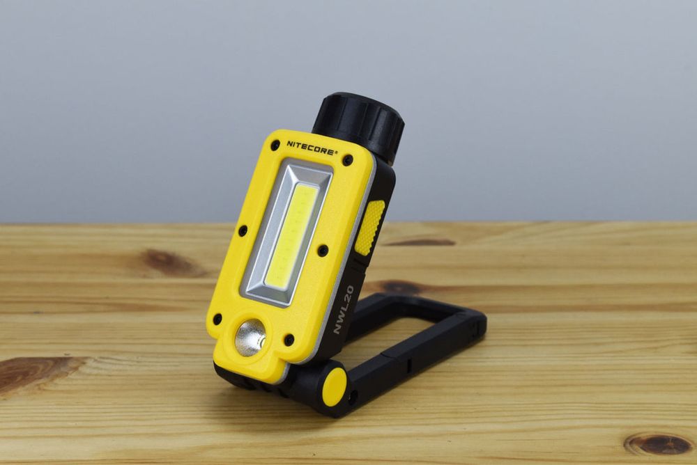 Nitecore NWL20 Універсальний Ліхтар з Магнітом - Ціна з Акумулятором