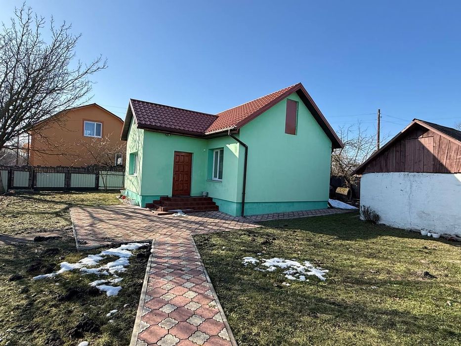 Продаж будинку с. Шабельня ділянка 12 сот.