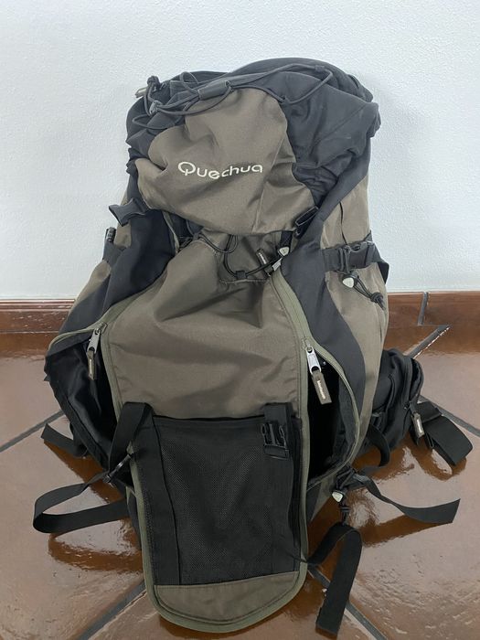 Mochila marca Forclaz 60