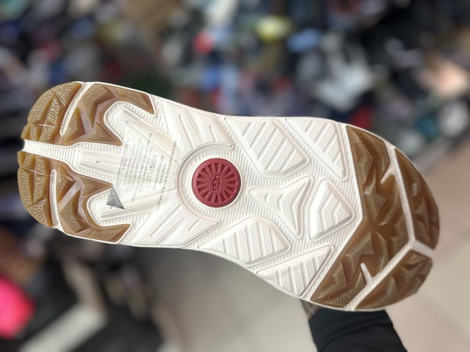 Черевики UGG V2 Ultra mini boot ( РОЗМІР 42 )