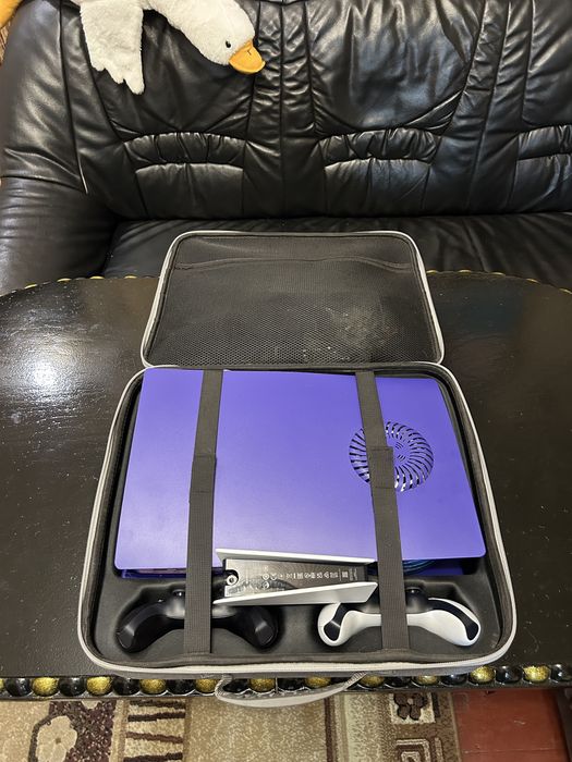 Sony PlayStation 5 Blu-Ray + комплект Max Plus