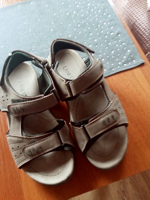 Sandaly 42 meskie bez rzepy lekkie CCC