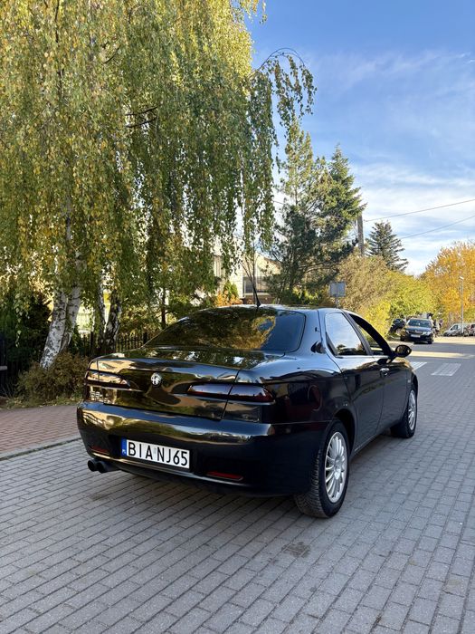 Alfa Romeo 156 progression