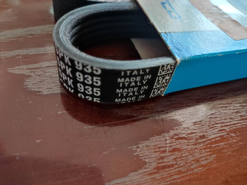 5PK935 Dayco Поліклиновий ремінь