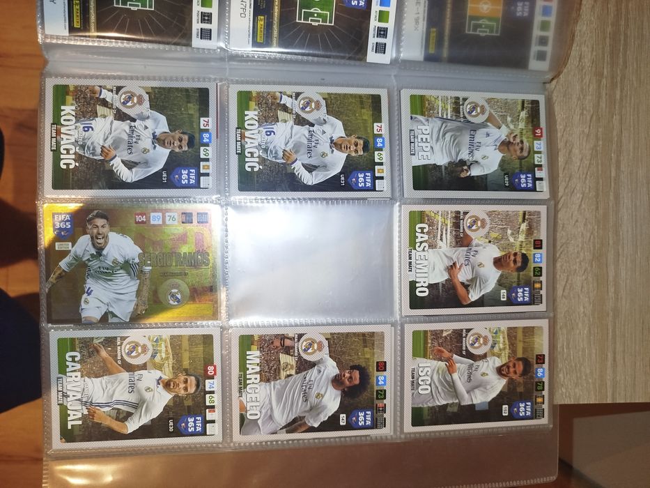 Karty piłkarskie panini 360