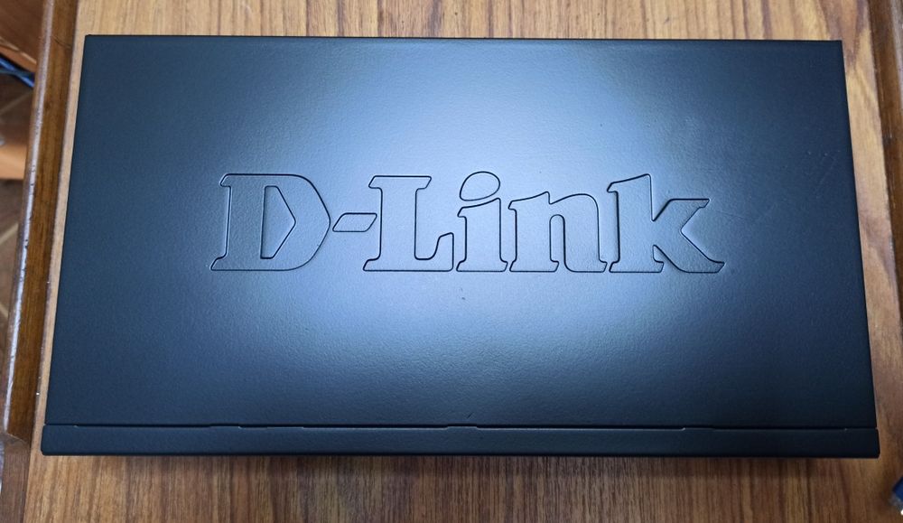Коммутатор D-Link DES-1024D