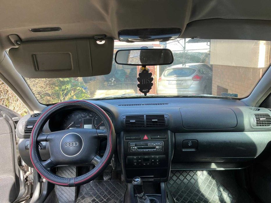 Audi A3 1.6 2001r gaz