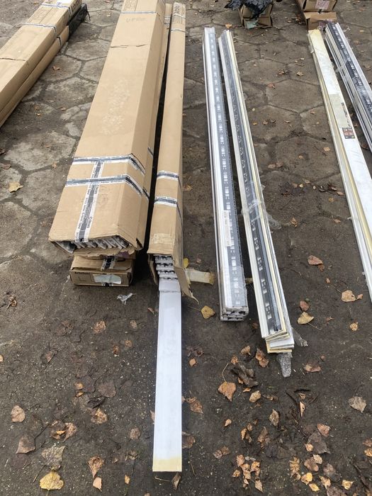 Listwy przypodłogowe z wyprzedaży Arbiton Vega różne modele