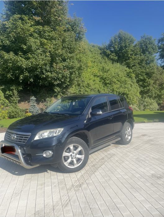 Toyota RAV-4