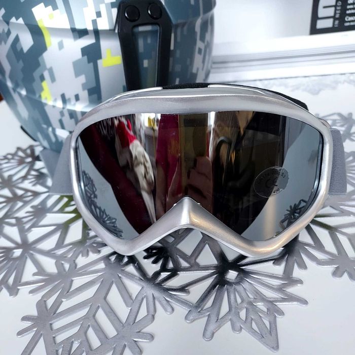 Nowy zestaw kask narciarski + gogle XS-S (48-51cm)