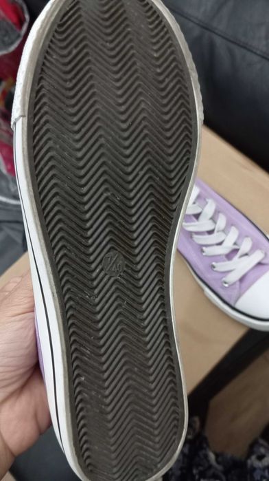 Tenis semi novo tamanho 40