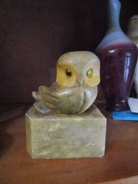 Escultura mocho antiga