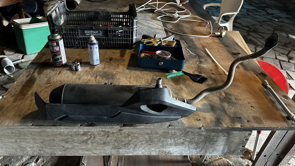 Escape honda pcx 125