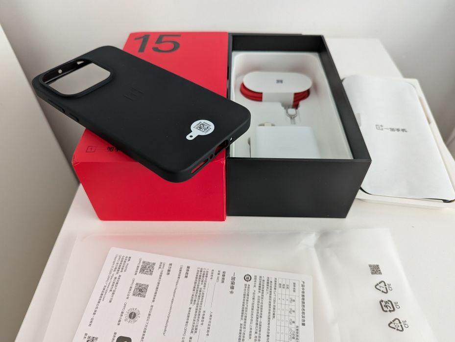 Oneplus 15, Infinite Black. C/garantia