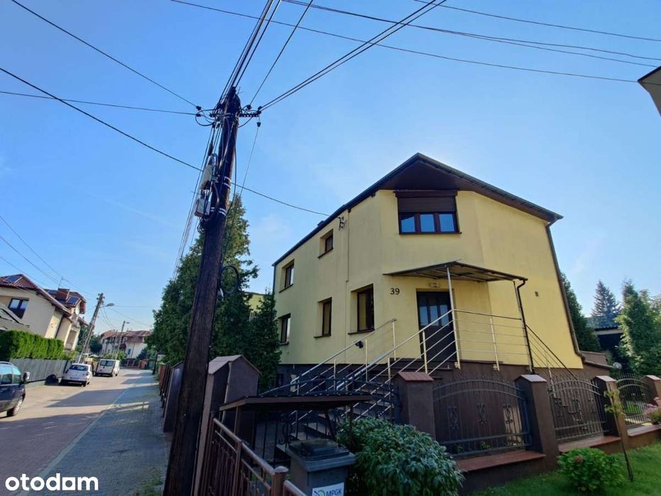 Przestronny dom przy parku - Katowice Ochojec