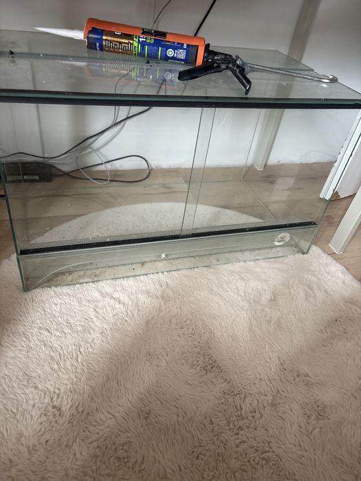 Sprzedam terrarium szklane