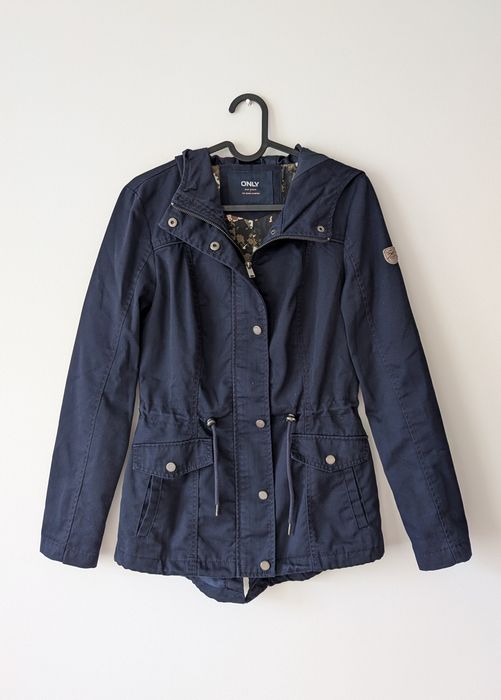 Granatowa kurtka wiosenna Only XS