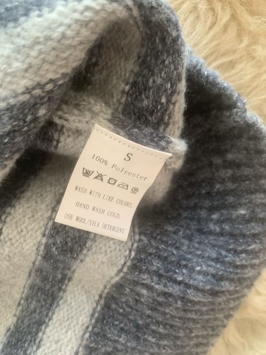 Sweter  damski w paski S/M nowy