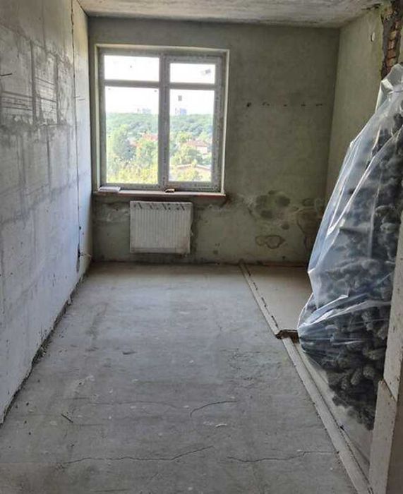 Продаж 3-к. квартири ДВОРІВНЕВА 144/70/33м² вул.Глинянський Тракт 125000$