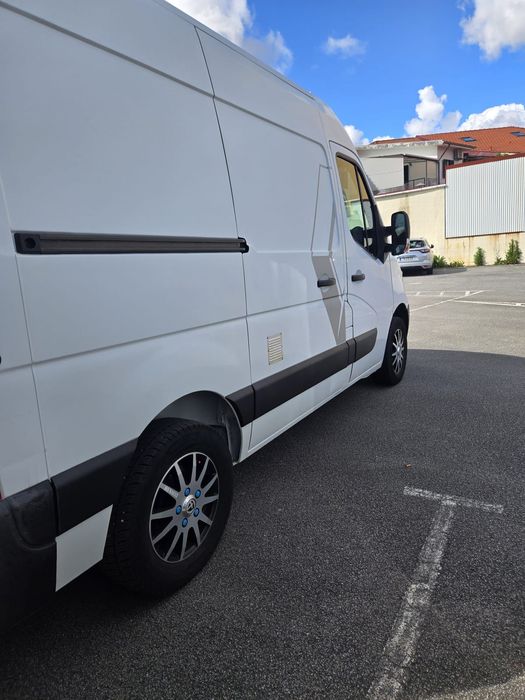 Renault master 2.3 dci. 125