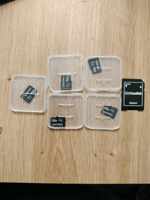 Cloudisk Karta Micro SD 2 GB Flash C6 (2 GB)x5szt  + pendrive, spp626
