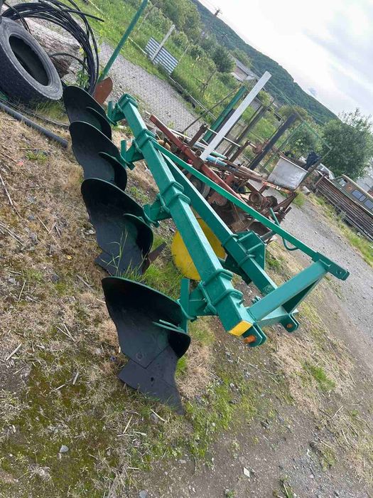 Плуг в хорошому стані