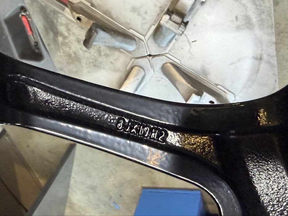Felgi aluminiowe 5x114,3x19 8J ET45 KIA HYUNDAI MAZDA TOYOTA itp