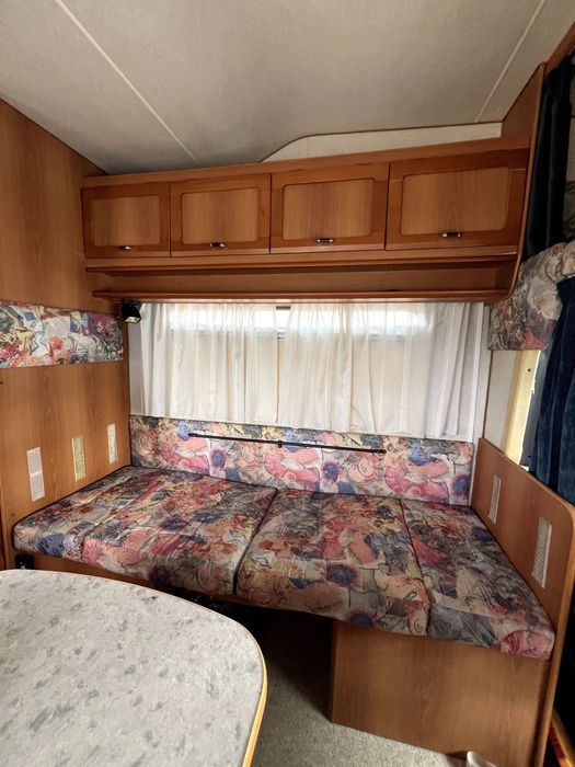 Autocaravana - FIAT DUCATO 2.5D | Elnagh CEMAC Capucine – 7 Lugares | 5 Camas Sempre Feitas | Painel Solar | Toldo | Câmara traseira