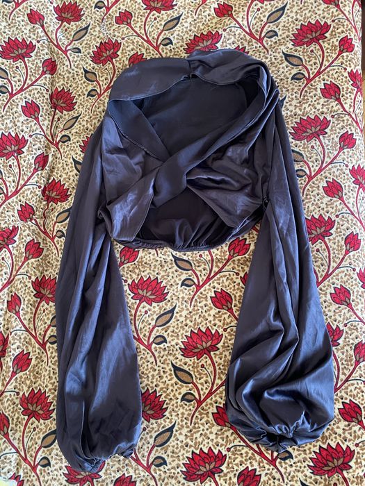Czarny satynowy top Shein Doda xs