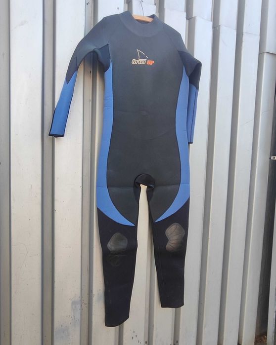 Pianka windsurfing