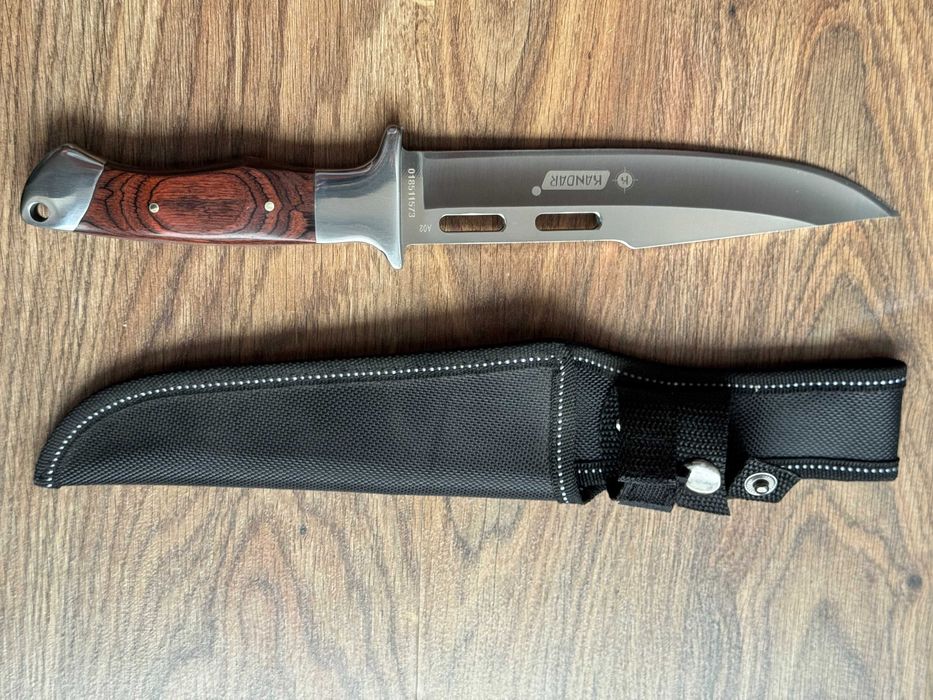 Solidny nóż myśliwski