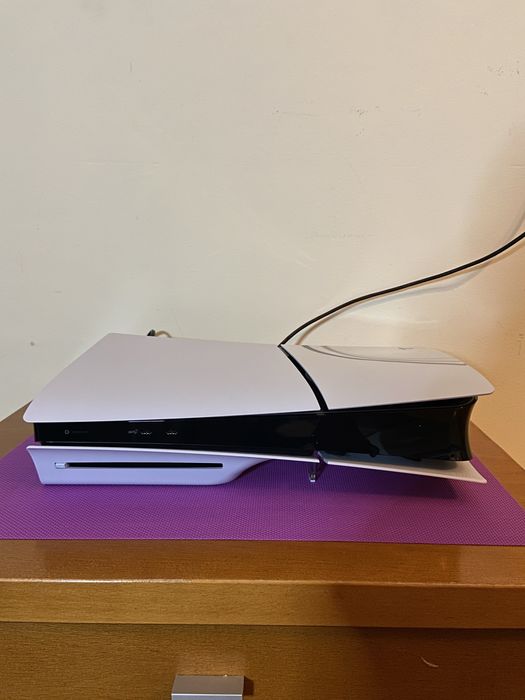 PlayStation 5 em excelente estado – completo