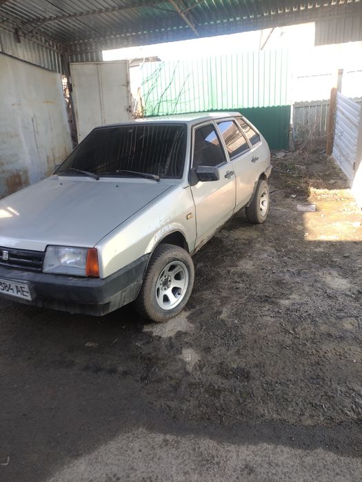 Девятка  самалет