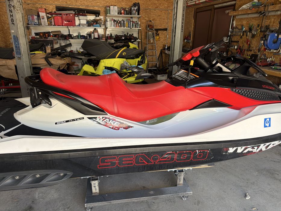 Sea doo wake pro  215