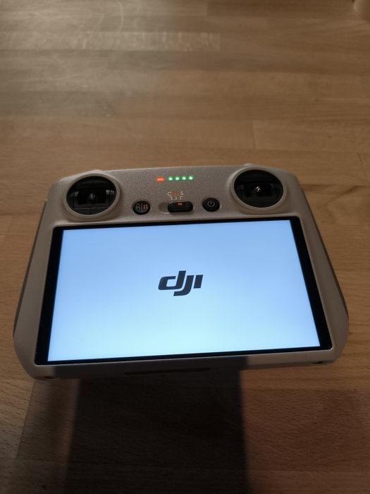 Kontroler DJI RC  RM 330