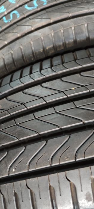 Pneus 225/55/18 semi novos